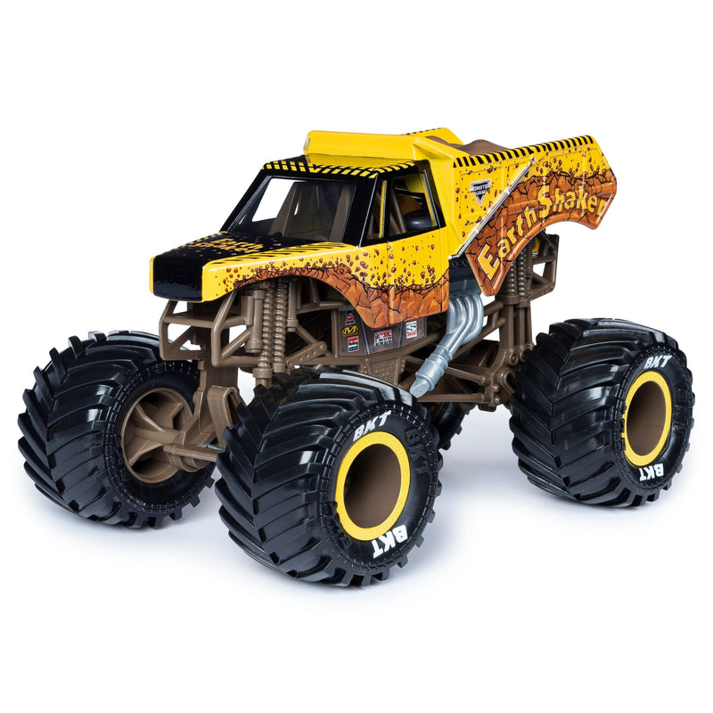 Monster Jam 1:24 Die-Cast Monster Truck Vehicle, Kids Collectible Toy, Assorted, Ages 3+ E8745